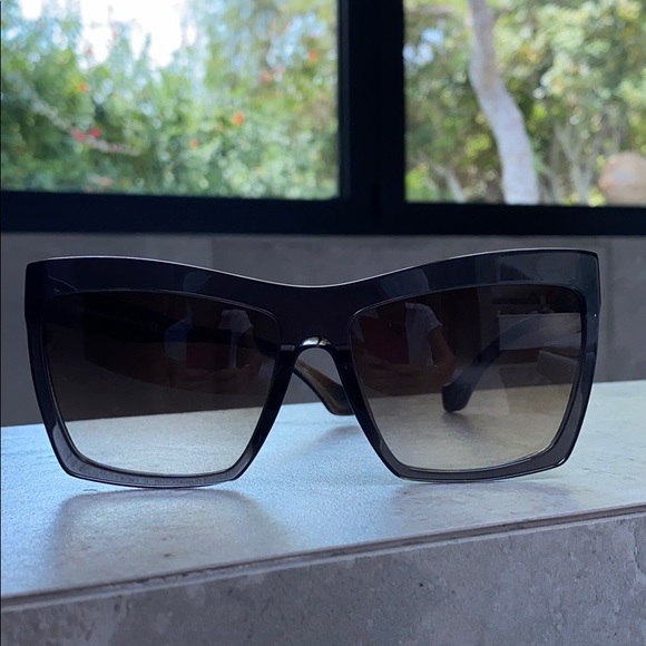 Balenciaga Sunglasses - Picture 5 of 8